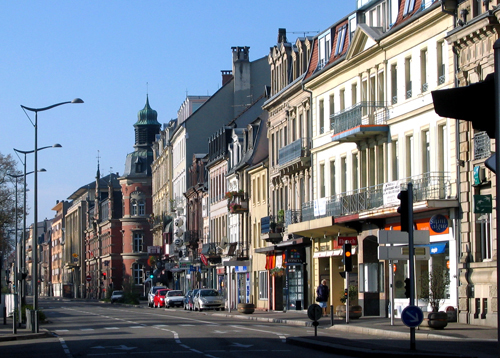 8e-Av_republique_et_poste